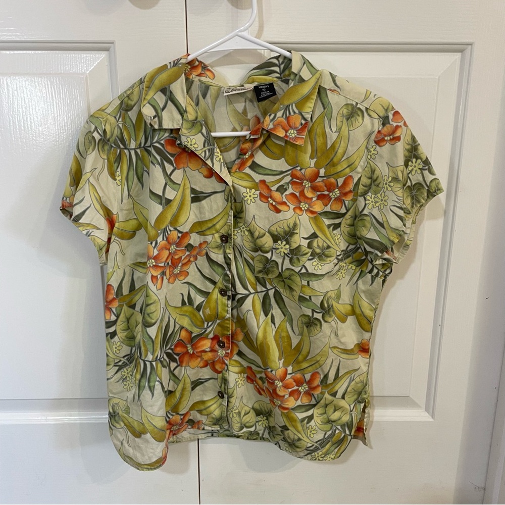 Women’s Hawaiian Pataloha Shirt Size 10